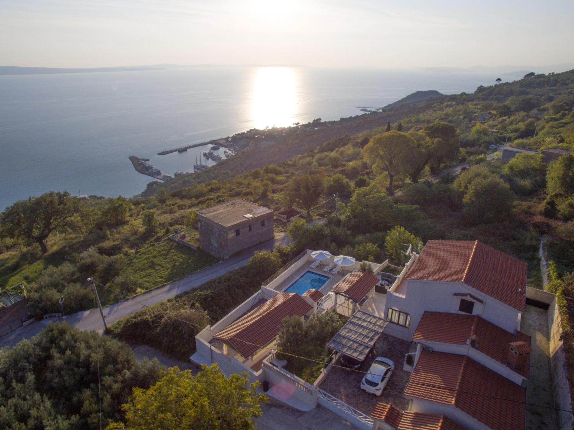 Villa Leo - Private Pool - Seaview - Pets Welcome - Luxury Villa On 1000 M2 Йесенице Екстериор снимка